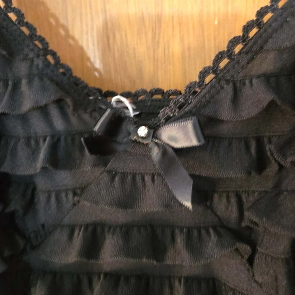 Black Textured Sleeveless Night Gown Size Small.
